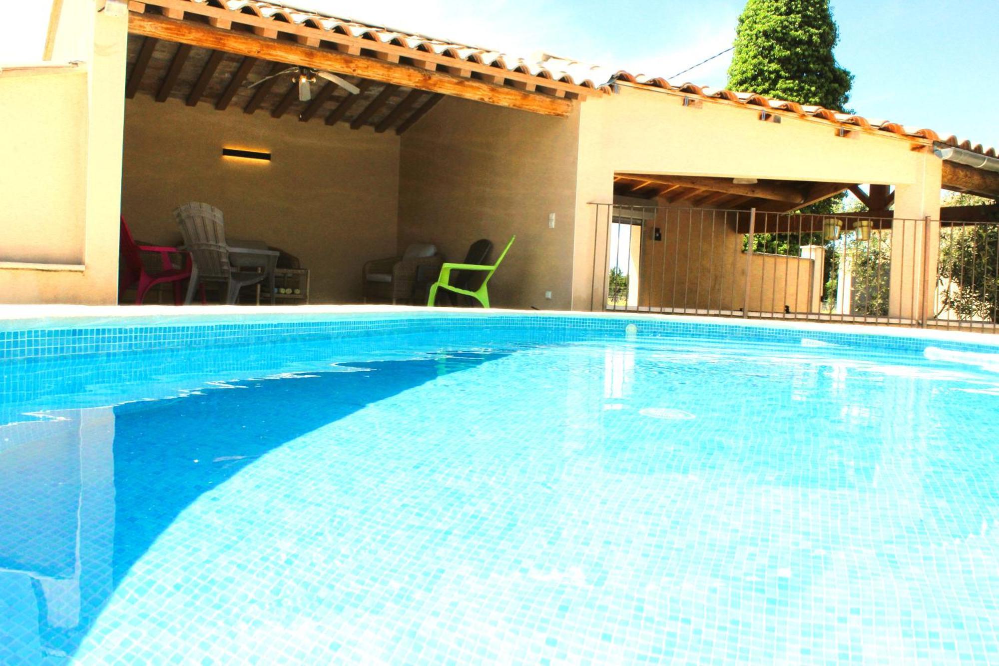 Mas La Gentille ,,, A La Campagne , Beautiful Outdoor , Swimming Pool , Pool House , Nice Green Garden , Bbq ,,, Only For You , Pour Passer Un Sejour Inoubliable Перн-ле-Фонтен Экстерьер фото